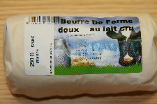 Vanériau, Beurre doux au lait cru (250gr); 2,57 € Vanériau, Beurre doux au lait cru (250gr); 2,57 €
