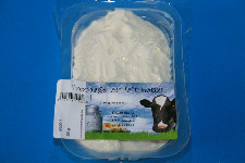 Vanériau, Fromage Lait Battu 200g 1,46 € / pièce Vanériau, Fromage Lait Battu 200g 1,46 € / pièce